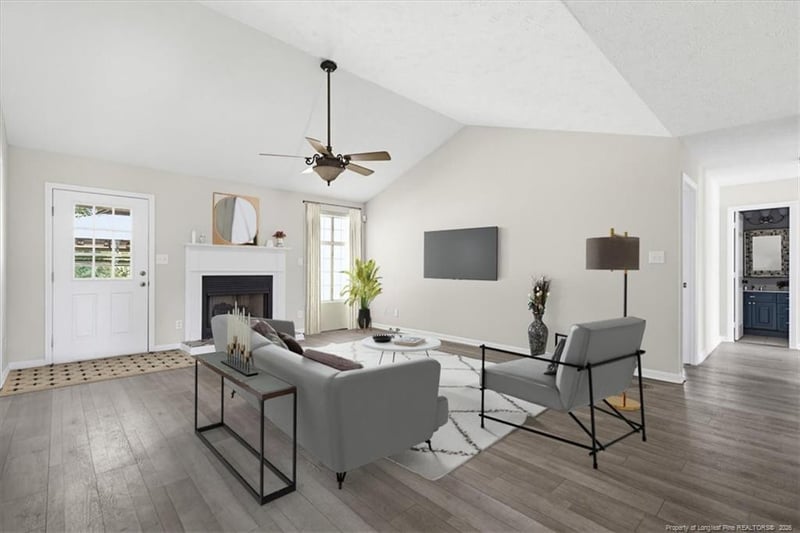 2926 Coachway Dr, Fayetteville, NC 28306