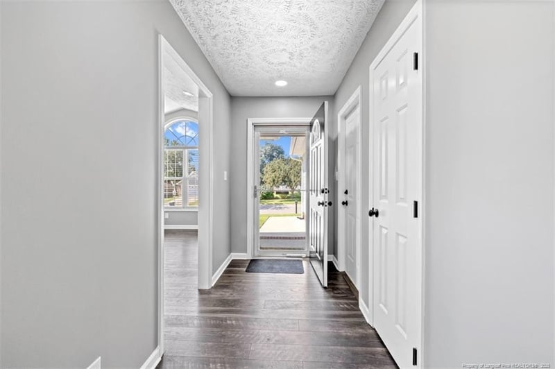 2927 Kingfisher Dr, Fayetteville, NC 28306
