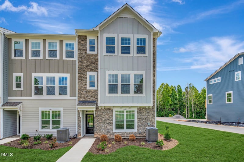 2927 Richardson Rd #481, Apex, NC 27502