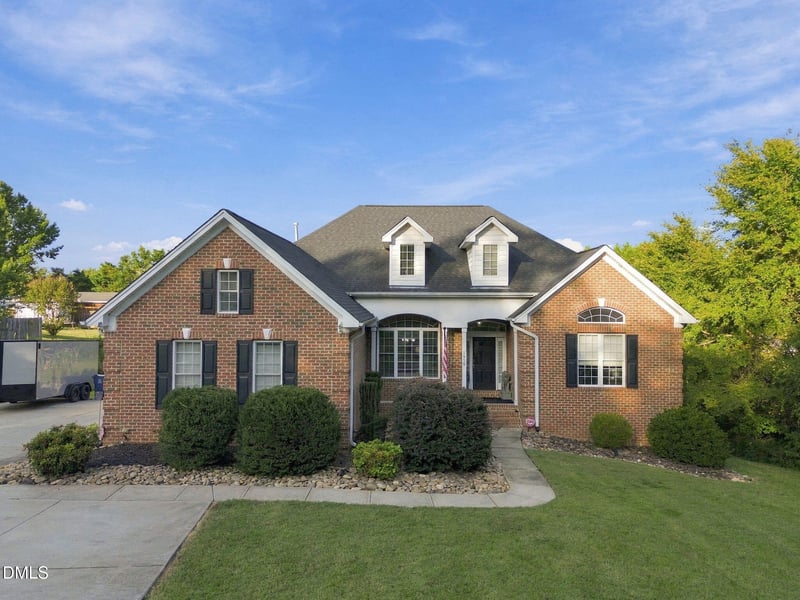 2929 Durham St, Burlington, NC 27217