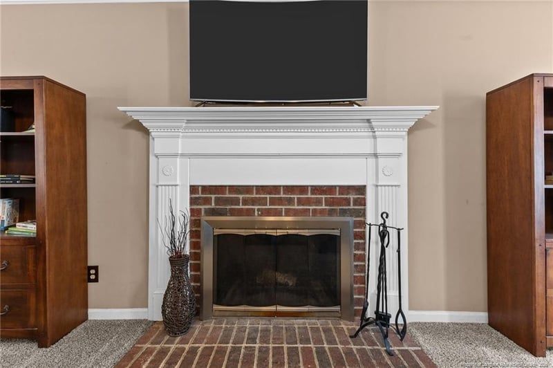 2932 Delaware Dr, Fayetteville, NC 28304