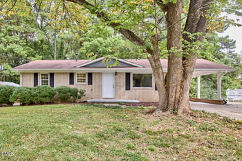 2941 Driftwood Dr, Durham, NC 27707