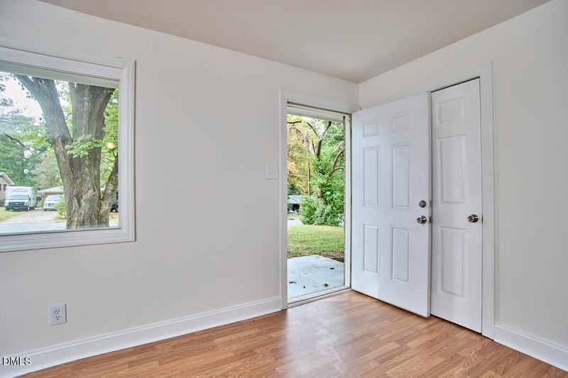 2941 Driftwood Dr, Durham, NC 27707