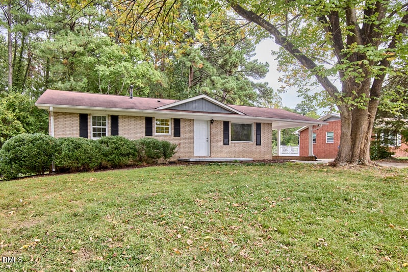 2941 Driftwood Dr, Durham, NC 27707