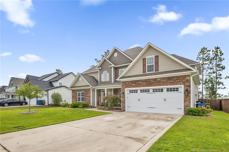 2945 Cragburn Pl, Fayetteville, NC 28306