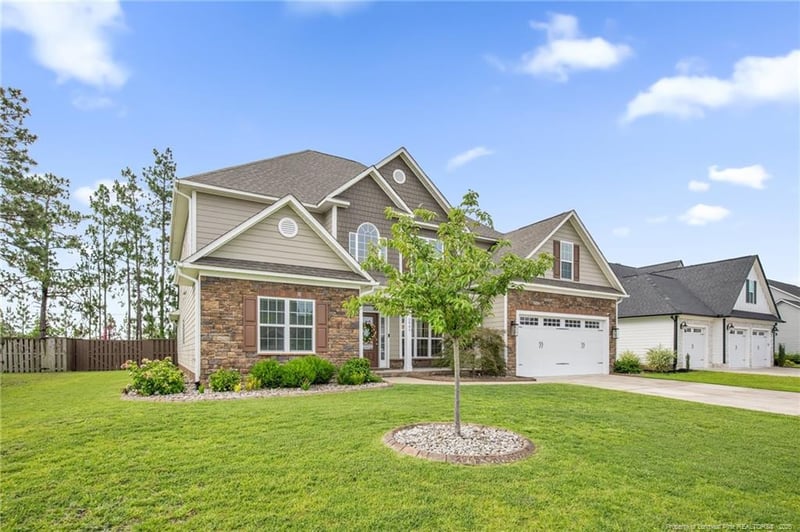 2945 Cragburn Pl, Fayetteville, NC 28306