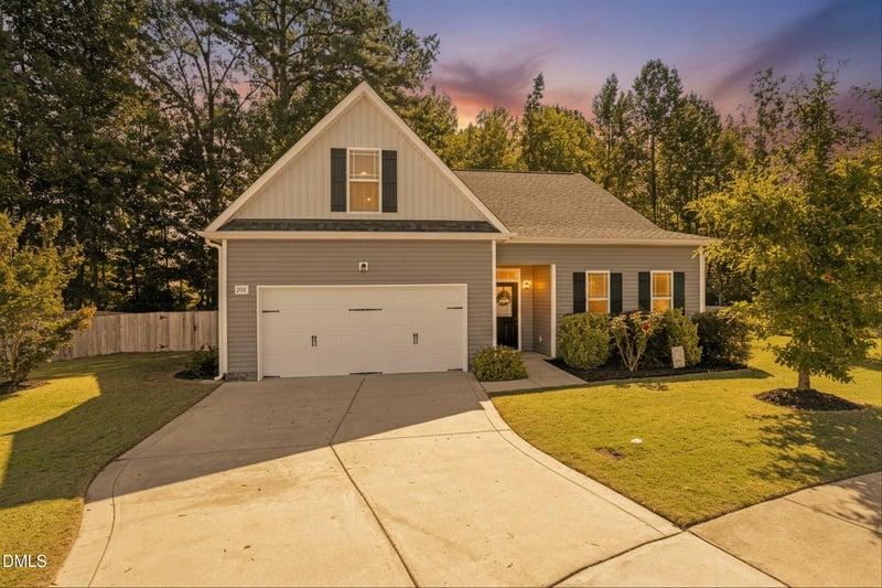 295 Fairview St, Clayton, NC 27520