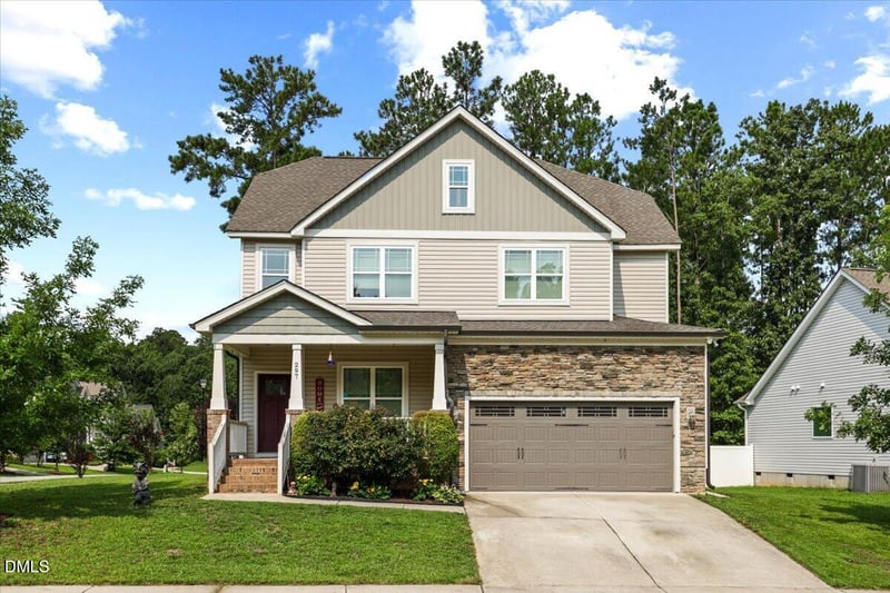 297 Hawkesburg Dr, Clayton, NC 27527