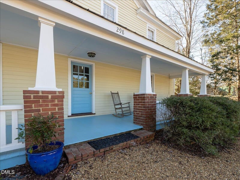 298 E Salisbury St, Pittsboro, NC 27312