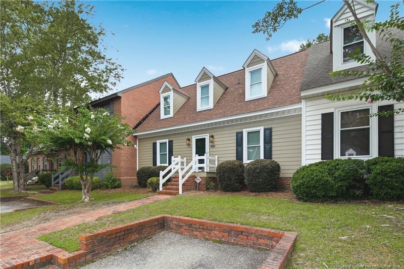 2990 Delaware Dr, Fayetteville, NC 28304