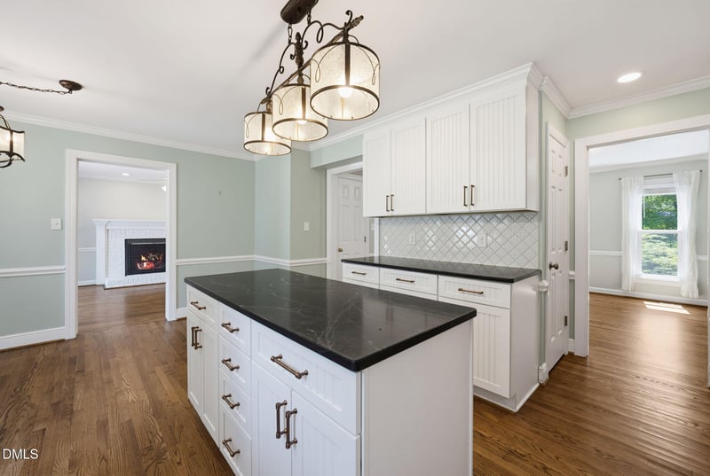 3 Danforth Pl, Durham, NC 27712