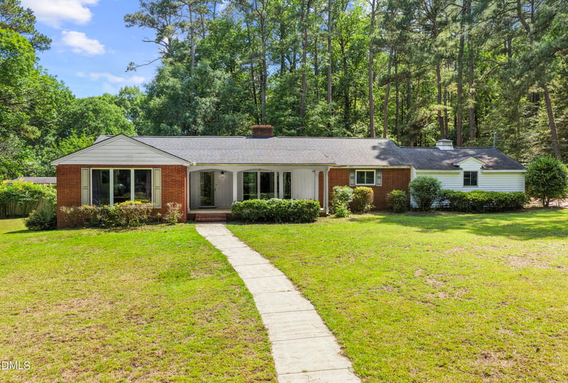 3 Dogwood Forest, Clayton, NC 27520