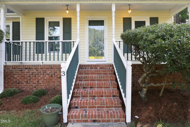 3 Jessica Ct, Durham, NC 27704
