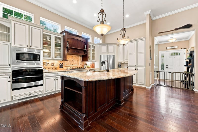 3 Reliant Pl, Durham, NC 27712