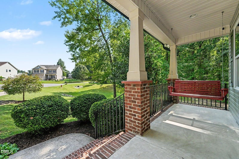 30 Brushwood Ct, Youngsville, NC 27596