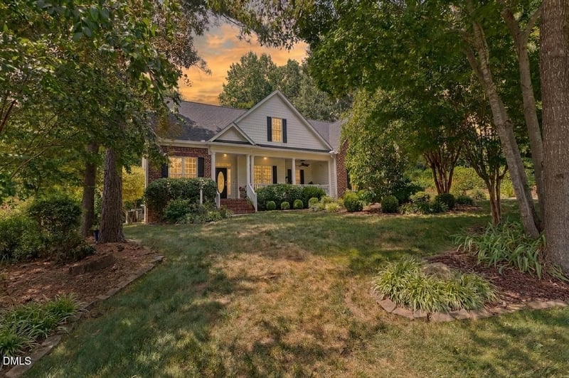 30 Winchester Ct, Youngsville, NC 27596