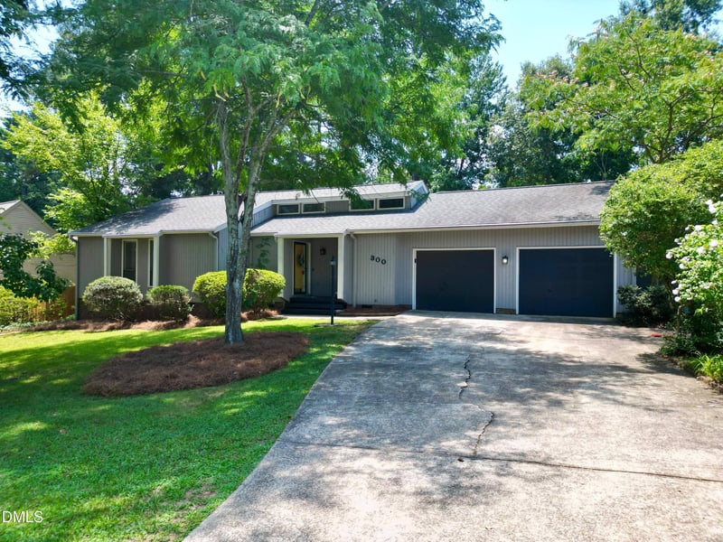 300 Ashebrook Dr, Raleigh, NC 27609