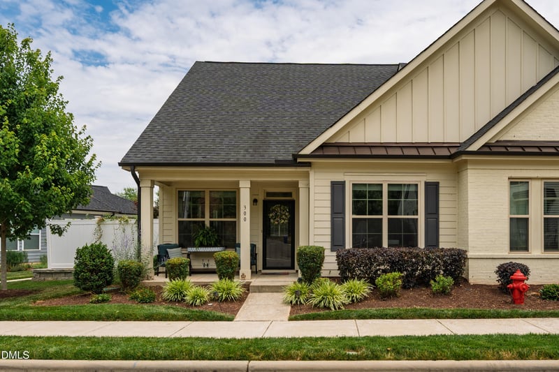 300 Bridge St, Hillsborough, NC 27278