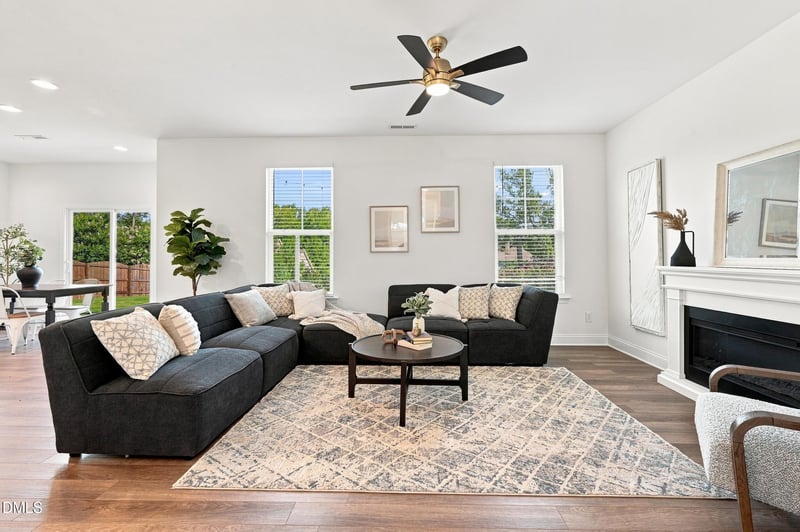 300 Hickory Run Ln, Franklinton, NC 27525