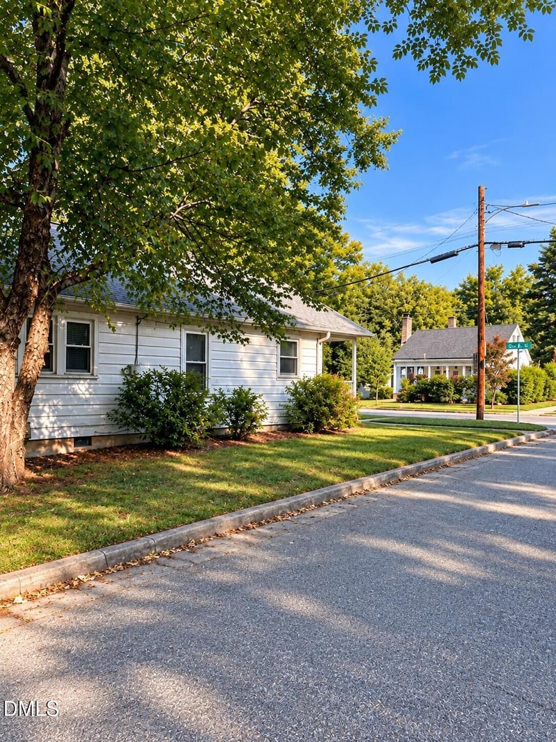 300 Ward St, Graham, NC 27253