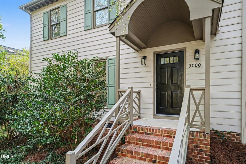 3000 Stanford Dr, Durham, NC 27707