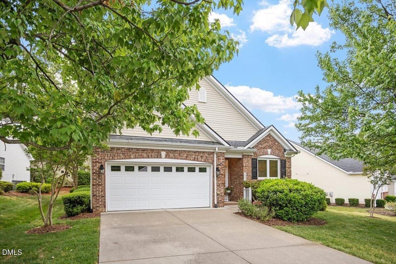 3005 Heritage Pines Dr, Cary, NC 27519