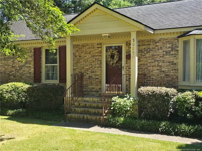 3005 Morganton Rd, Fayetteville, NC 28303