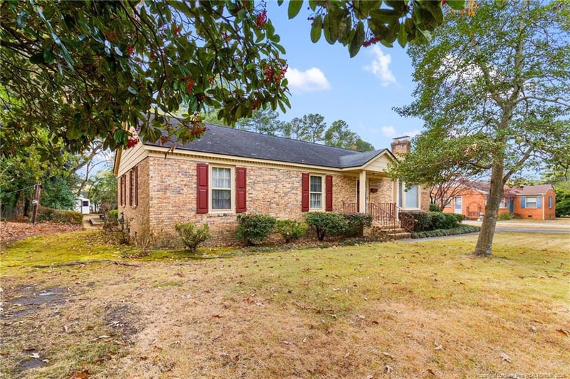 3005 Morganton Rd, Fayetteville, NC 28303