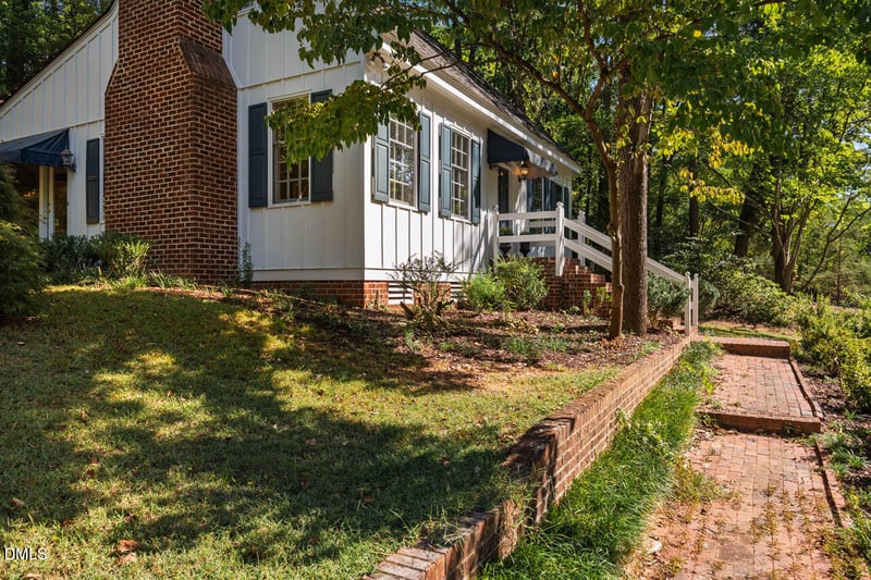 3008 Woodgreen Dr, Raleigh, NC 27607