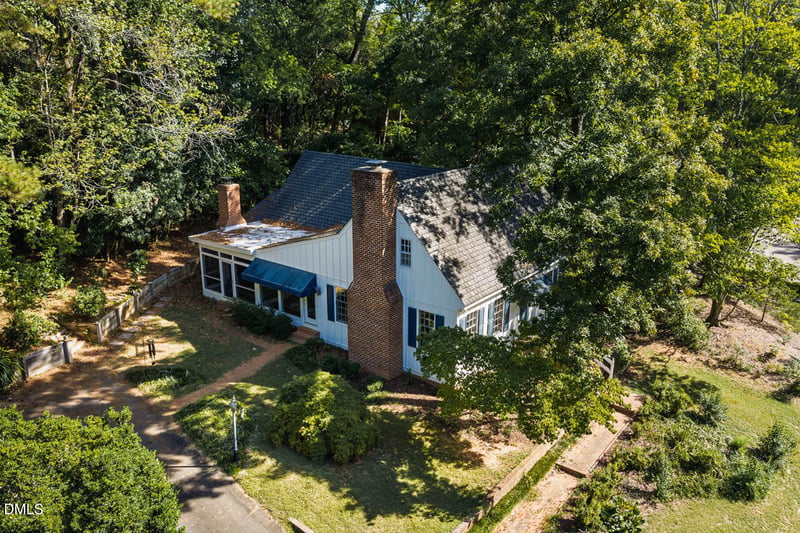 3008 Woodgreen Dr, Raleigh, NC 27607