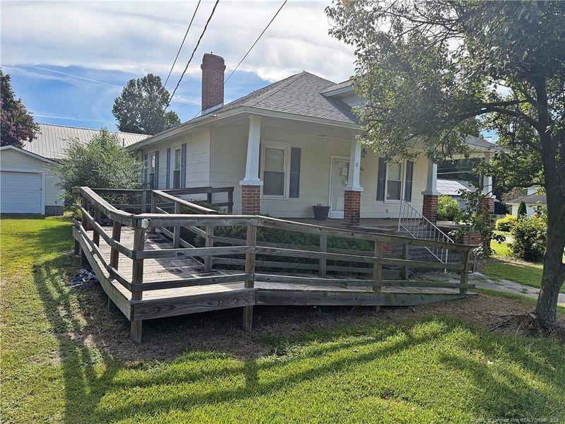 301 N 11th St, Erwin, NC 28339
