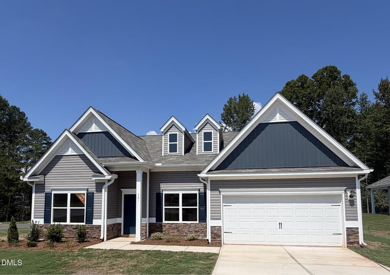 301 Allegheny Dr, Sanford, NC 27330