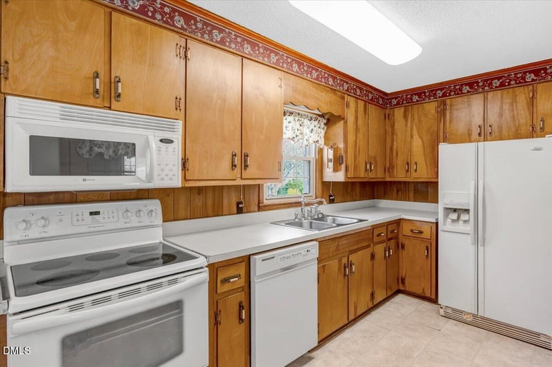 301 Brown Cir, Rolesville, NC 27571