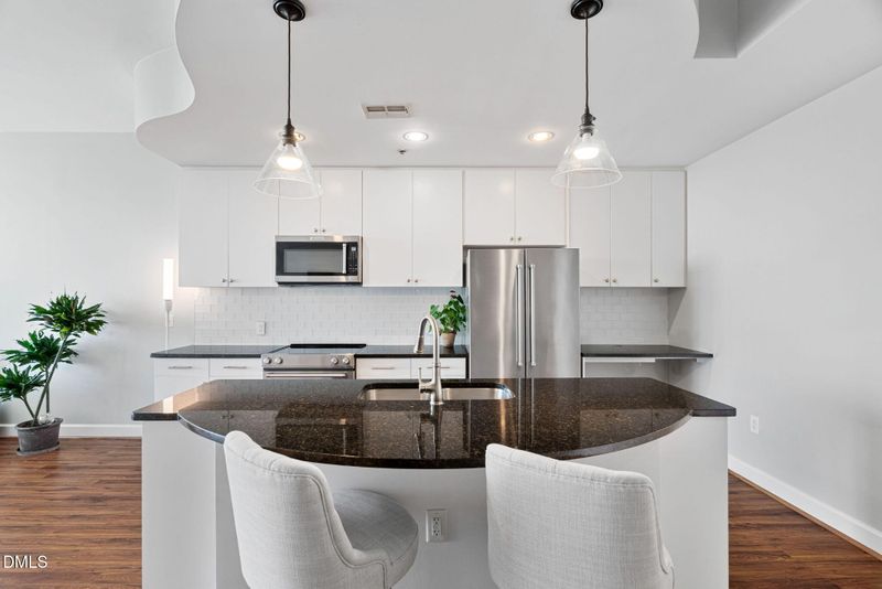 301 Fayetteville St #2704, Raleigh, NC 27601
