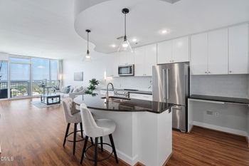 301 Fayetteville St #2704, Raleigh, NC 27601