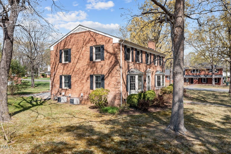 301 Jones St, Graham, NC 27253