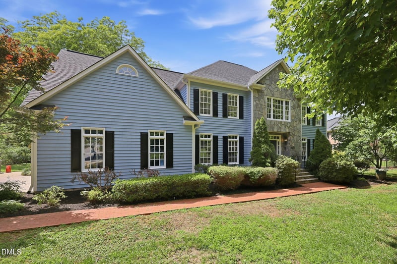 301 Lake Hogan Farm Rd, Chapel Hill, NC 27516