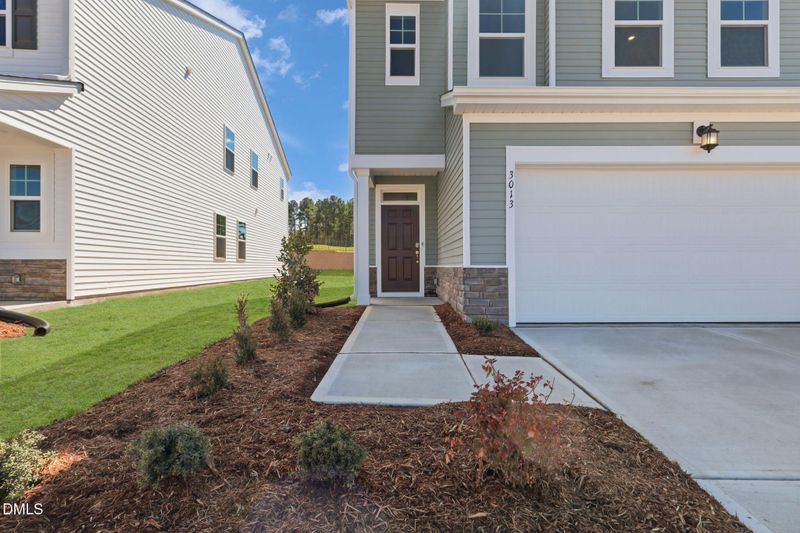 3013 Allamore Dr, Durham, NC 27703