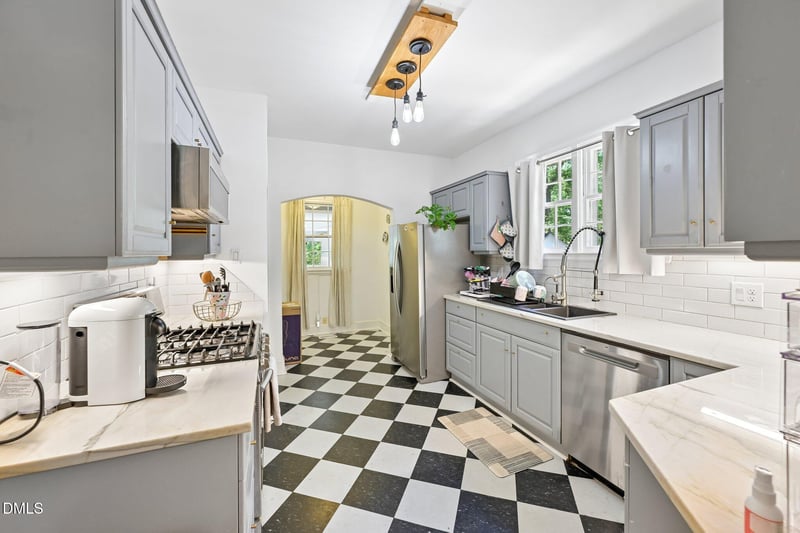 3016 Hope Valley Rd, Durham, NC 27707