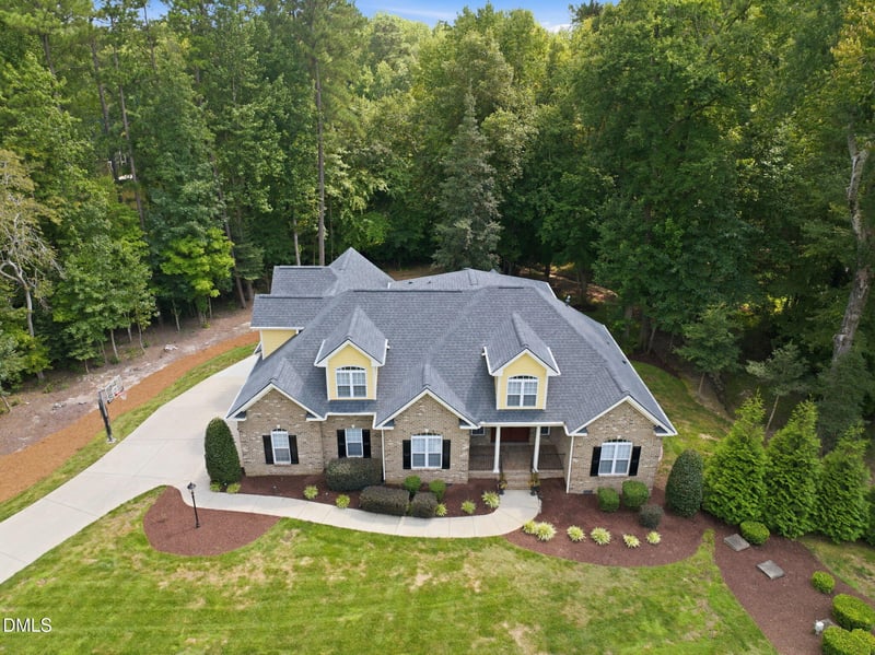 3016 Slippery Creek Ct, Raleigh, NC 27616