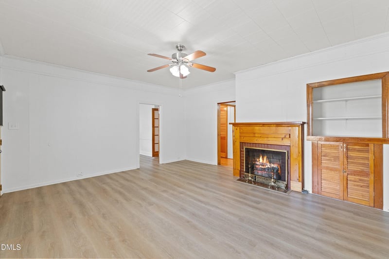 302 W E St, Erwin, NC 28339
