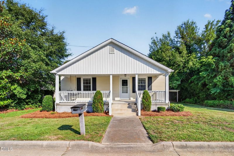 302 S Mckay Ave, Dunn, NC 28334