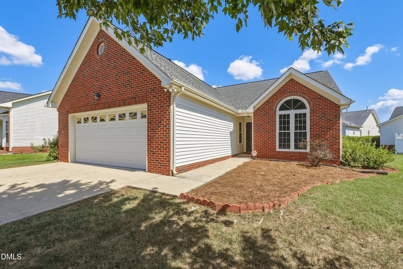 302 Millet Dr, Morrisville, NC 27560
