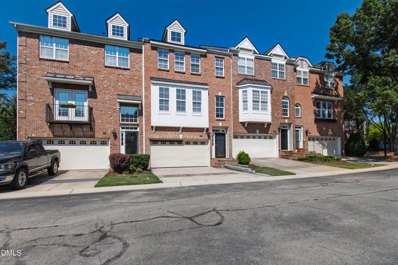 3023 Imperial Oaks Dr, Raleigh, NC 27614
