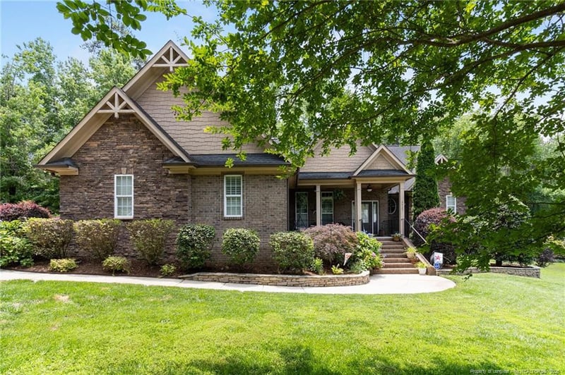3027 Carrington Ln, Sanford, NC 27330