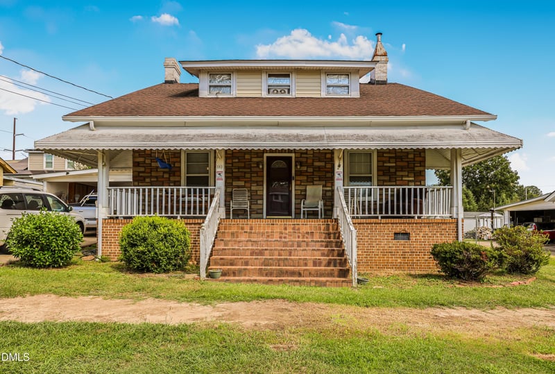 303 N 12th St, Erwin, NC 28339