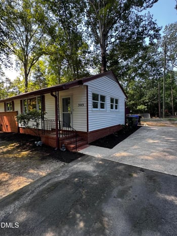 303 Hickory Dr, Chapel Hill, NC 27517