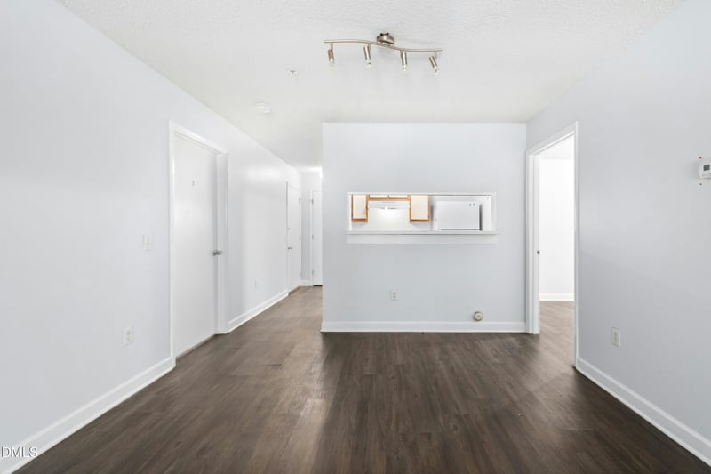 303 Smith Level Rd #C12, Chapel Hill, NC 27516