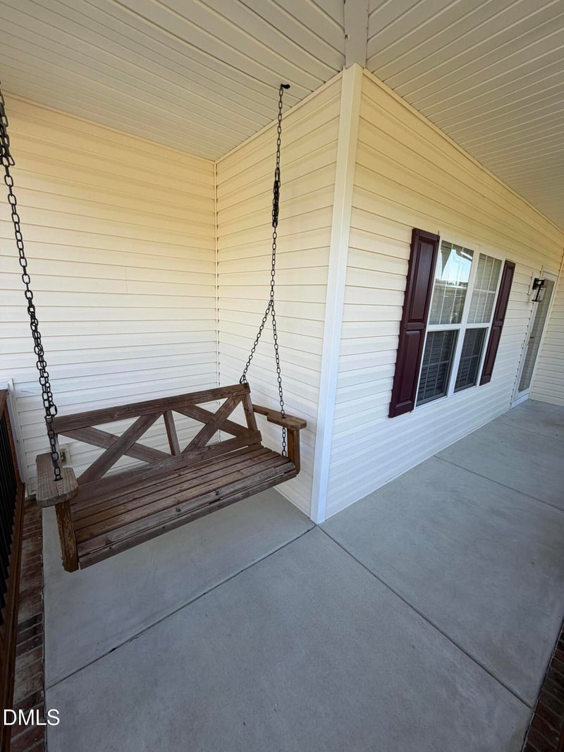 3031 Old School Rd, Four Oaks, NC 27524