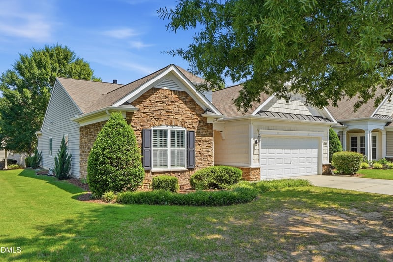 304 Dowington Ln, Cary, NC 27519